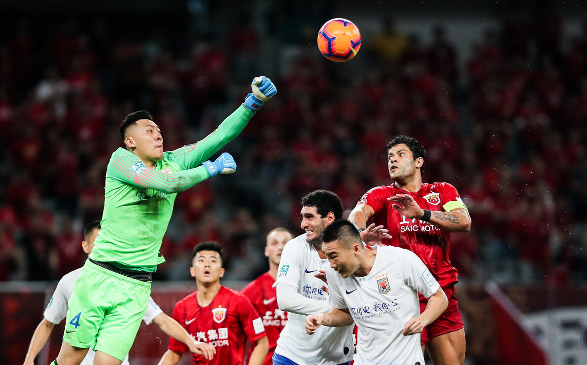 包含失误要命！上海队整场失误达20次，败局提前揭晓！的词条
