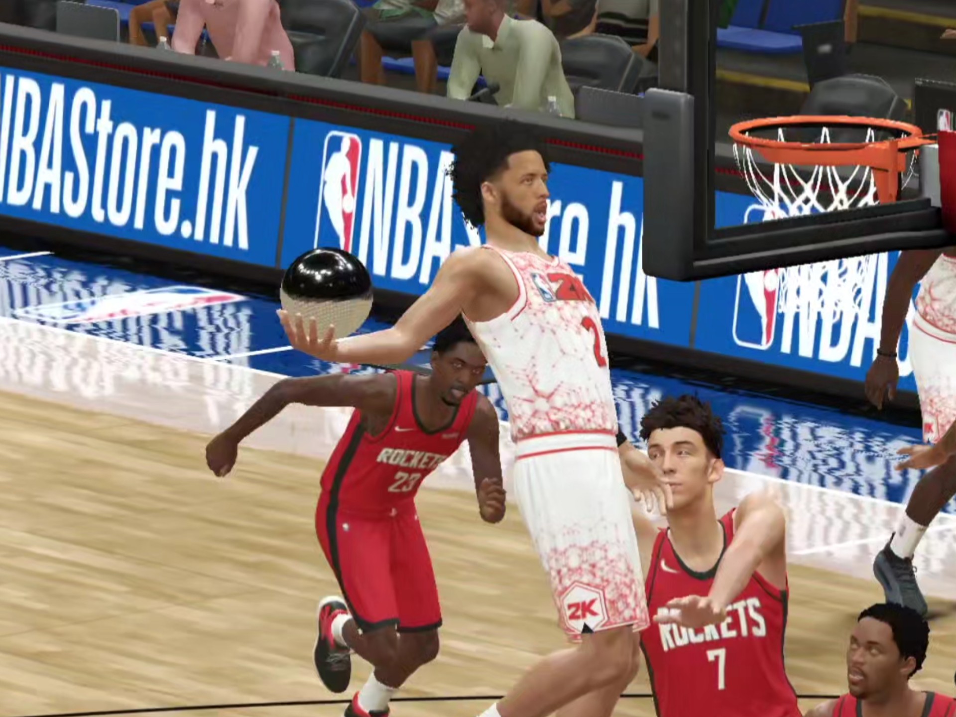 在与雷霆的大战中,他连续多次封堵对手破篮,包括多次阻止“空中飞人”的扣篮!的简单介绍 在与雷霆的大战中,他连续多次封堵对手破篮,包括多次阻止“空中飞人”的扣篮!的简单介绍