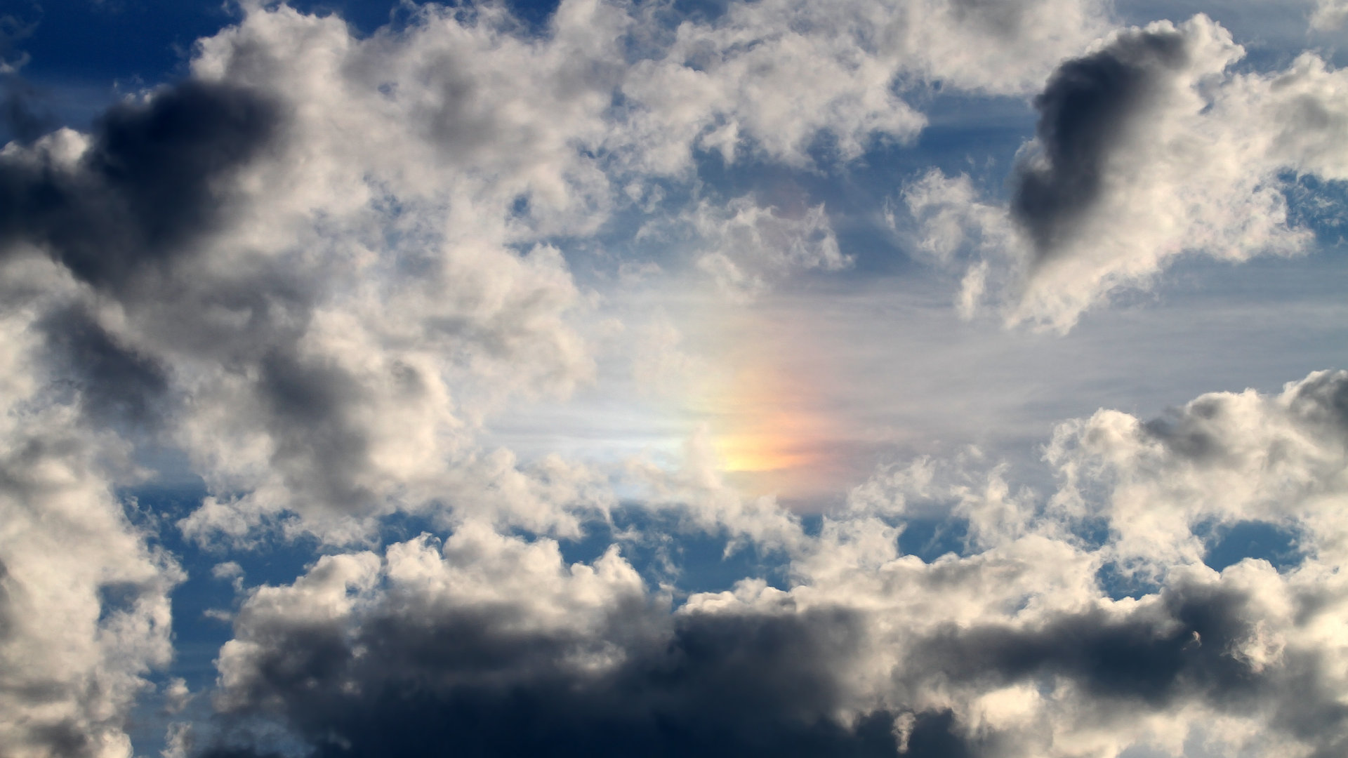 爱游戏APP-FaZe电竞投资人对LOL前景表态积极，faker经营电竞公司