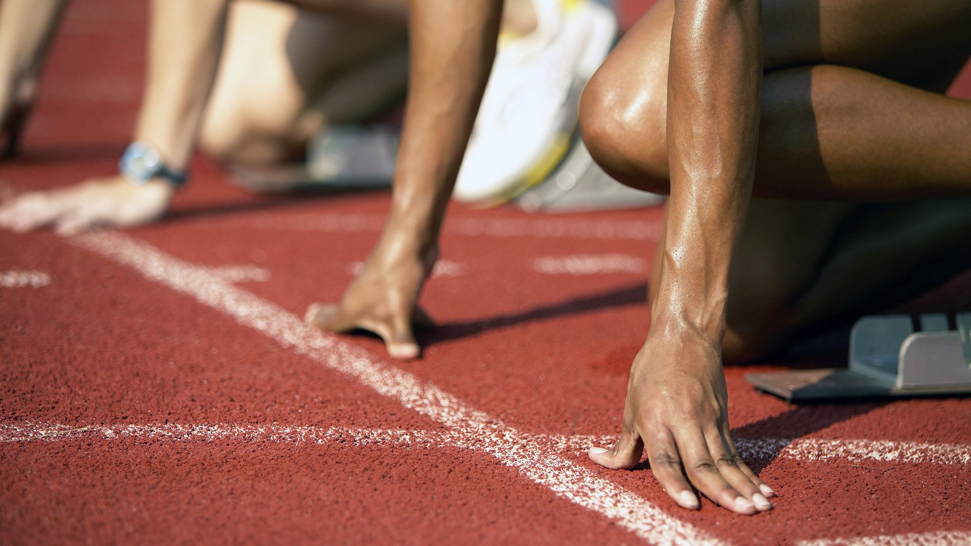 《青少年电竞赛事：培养未来职业选手的摇篮》，全国青少年电竞挑战赛